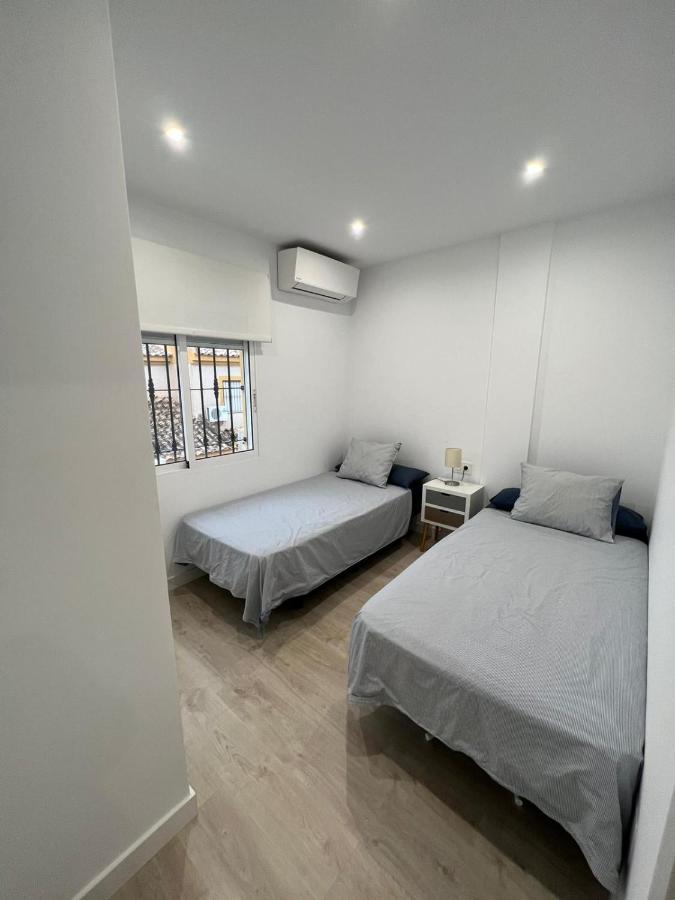 Bonito Adosado Con Piscina A 200 M De La Playa Apartment El Mojon  Екстериор снимка